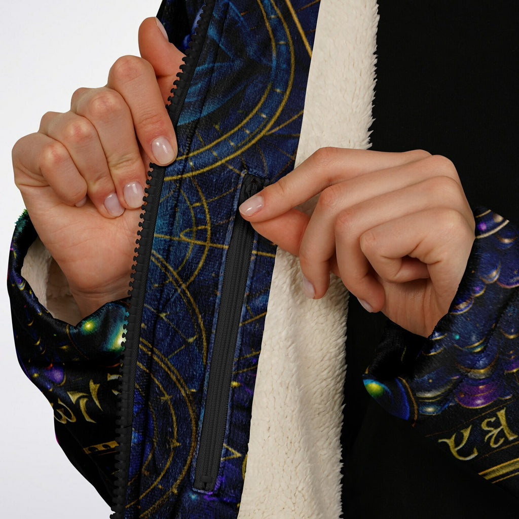 Celestial Tempe White Zipper Cloak